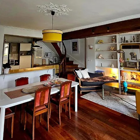 Maison De Maitre - Maison Qui A Ame, Au Coeur De *